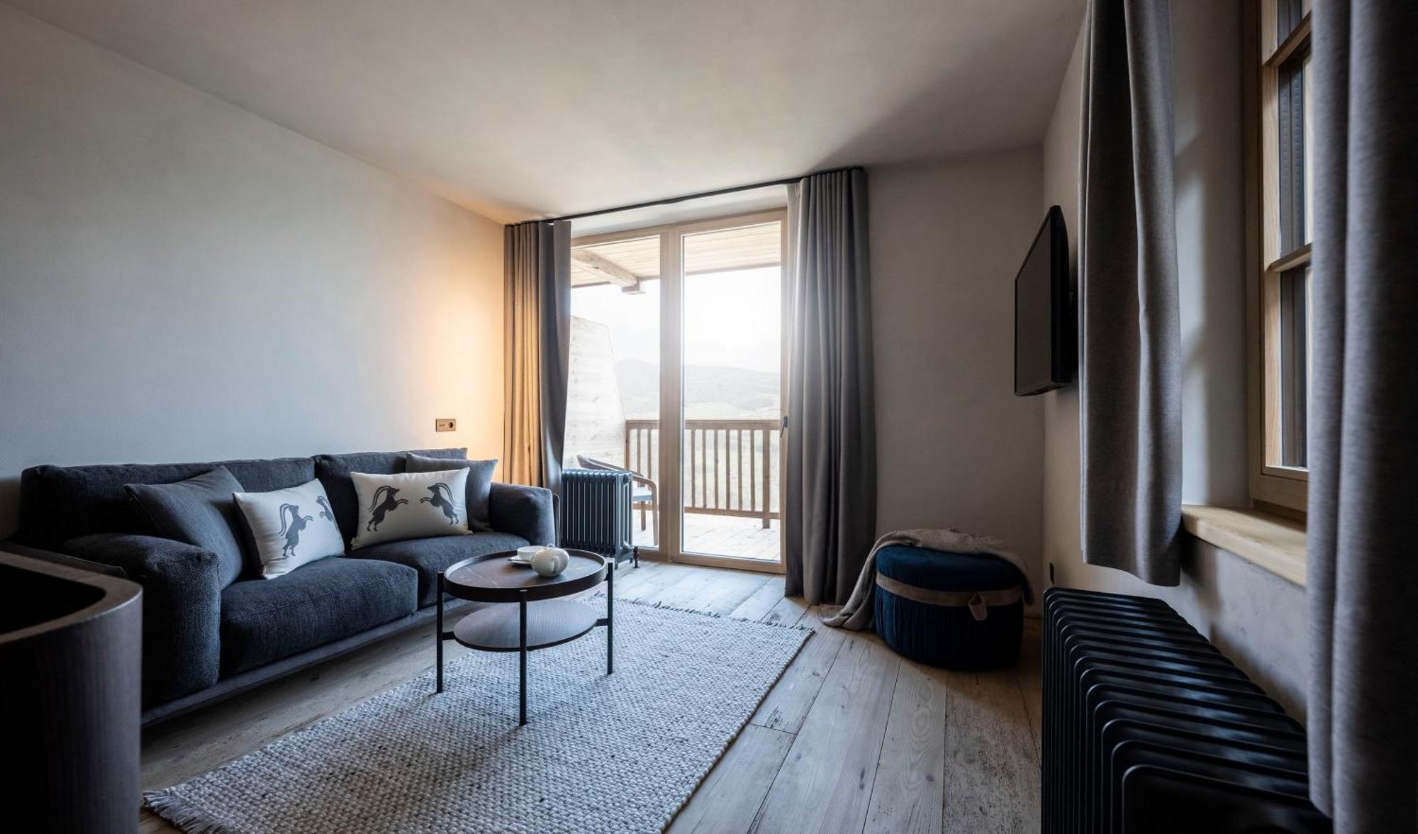 Hotel Ansitz Steinbock Villandro Dış mekan fotoğraf